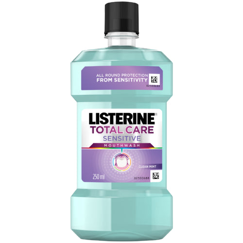 Listerine Mouthwash Total Care Sensitive Clean Mint 500ml reduces plaque and helps maintain healthy gums. Strengthens teeth against decay. Prevents tartar to keep teeth naturally white. Gives you fresh breath for up to 24 hours. Clean mint taste.